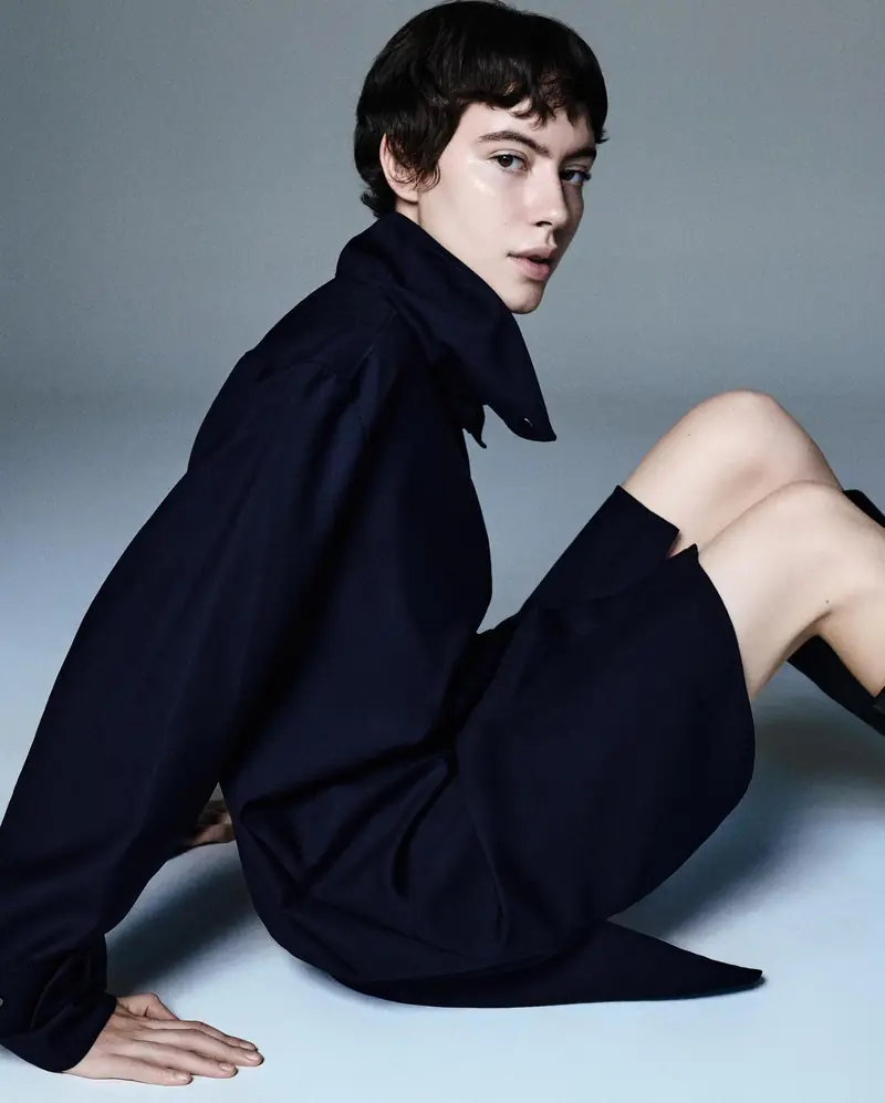 Aoife Simone — Navy, seated, photographed by Christopher Morel